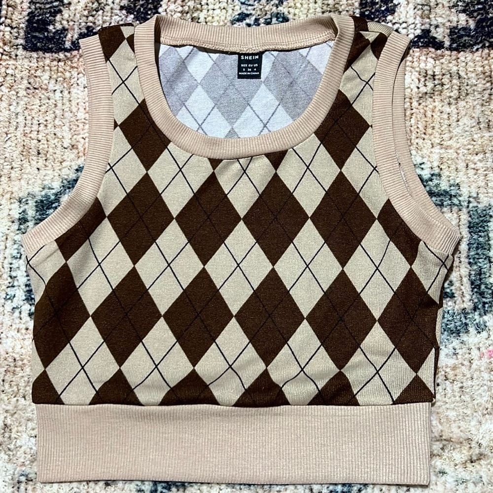 Sweater vest